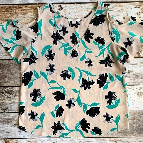 ✨c&e Cold Shoulder Floral Blouse - Picture 3 of 5